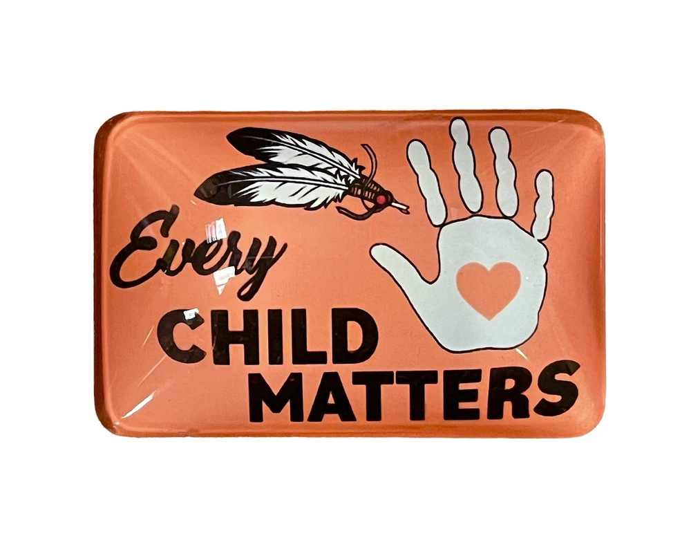 Magnet Round Acrylic "Every Child Matters"