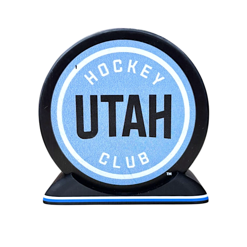 Puck Display Stand White & Light Blue