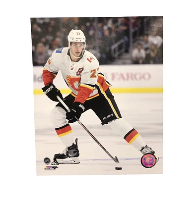 NHL 8x10 Player Photograph Away Sean Monahan Flames