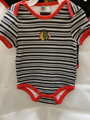 NHL Infant 3Pc Onesie Set Back to the Basics Blackhawks