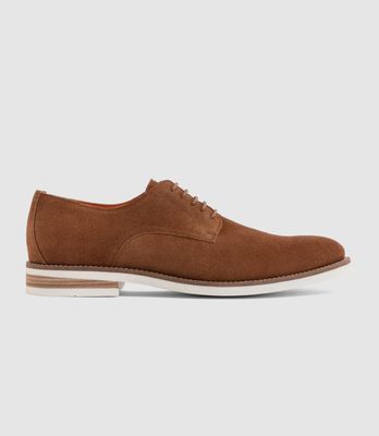 Derby suede camel