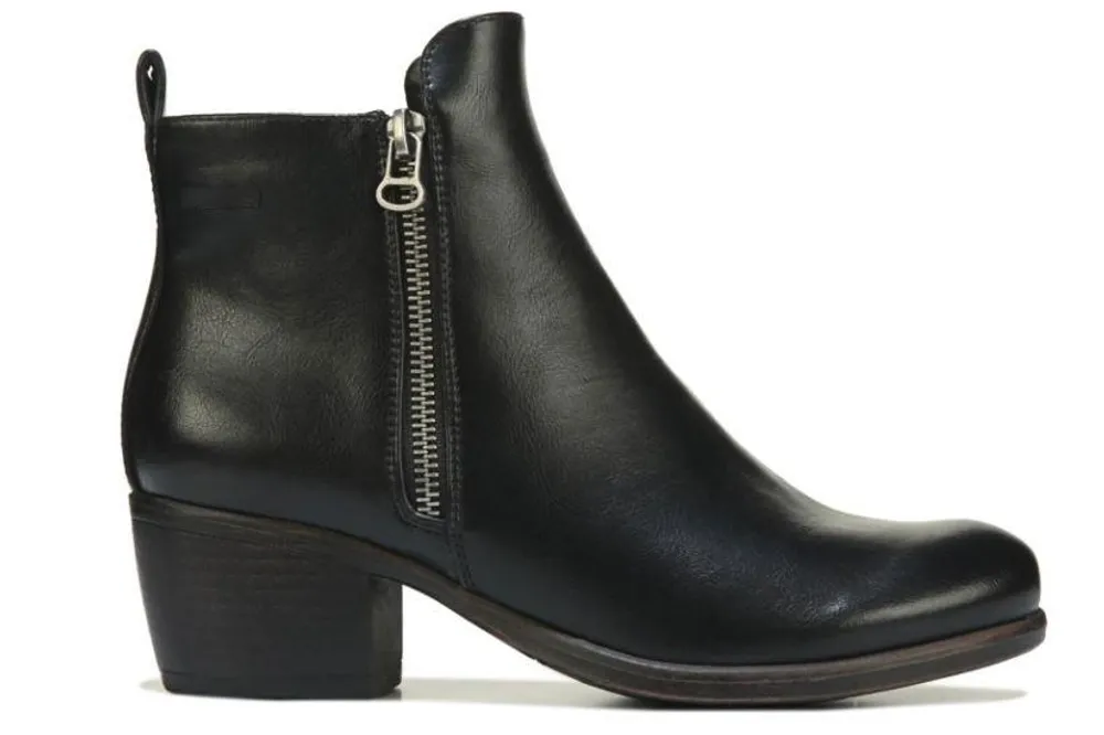 Taxi  Women's Ankle Blockheel Bootie