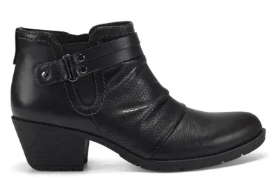 Earth Origins Leather Odel Ankle Bootie: BLk