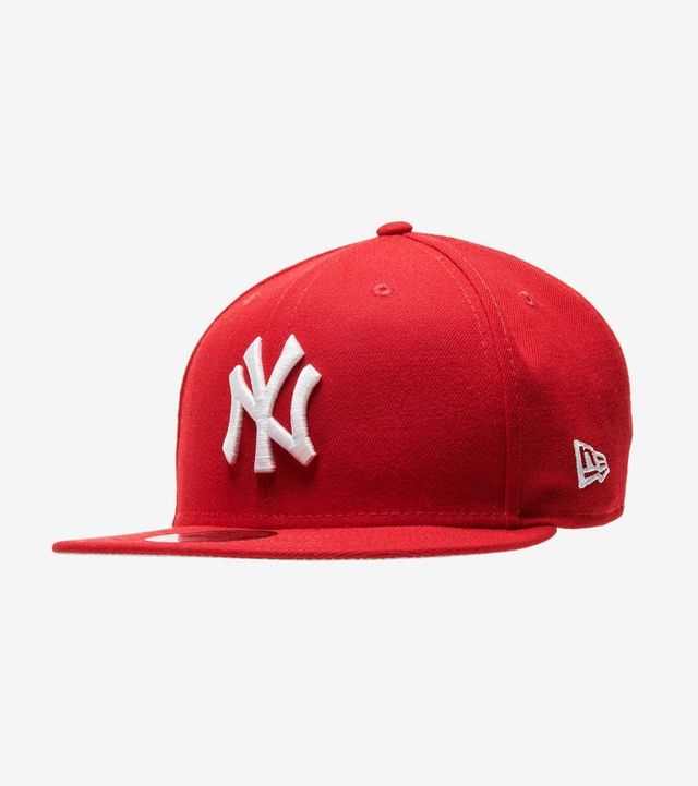 Shop New Era 59Fifty New York Yankees Basic Fitted Hat 11591126 red