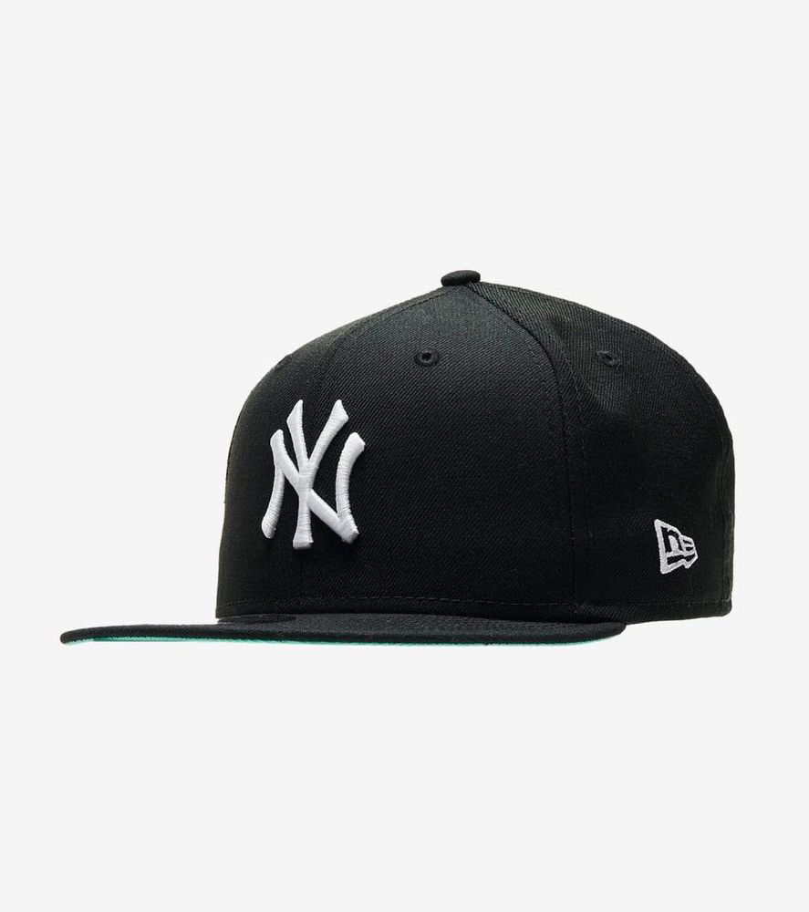 New Era New York Yankees 59Fifty Fitted Cap Mens Hat Red 11591122