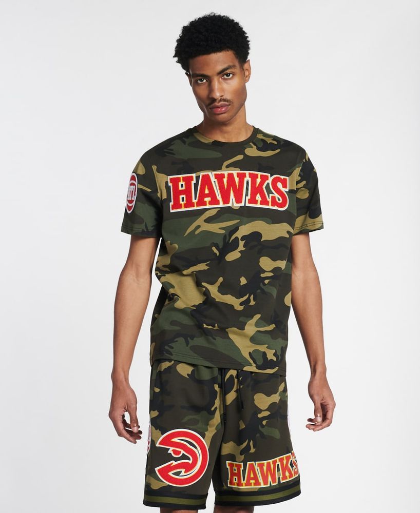 Pro Standard Mens NBA Atlanta Hawks Pro Team Crew Neck T-Shirt  BAH153523-CAM Camouflage