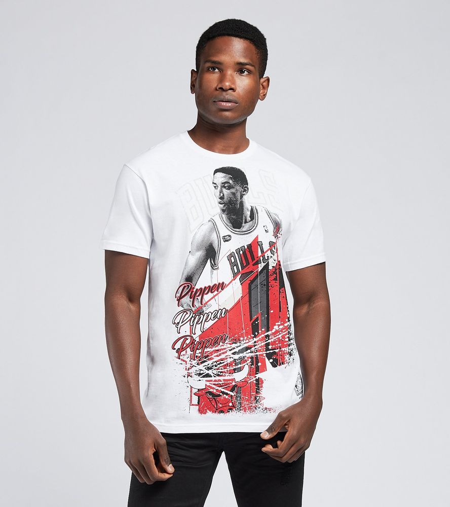 Scottie Pippen Chicago Bulls Mitchell & Ness Mesh T-Shirt - Red