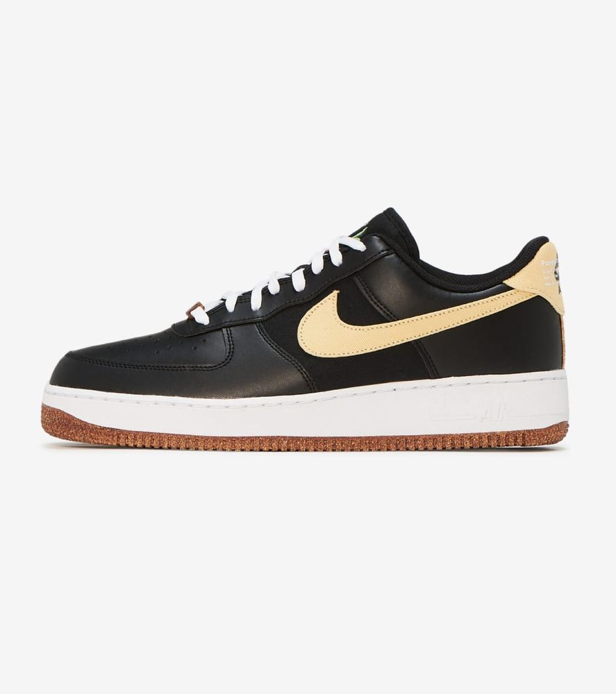  Nike Boy's Air Force 1 LV8 (Big Kid) Black/Solar Flare