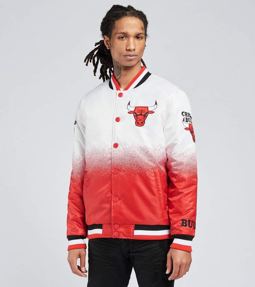 Men's Chicago Bulls Pro Standard Red Remix Varsity Full-Zip Jacket