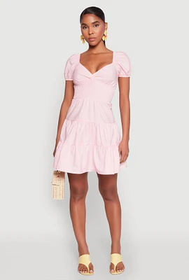 Womens Puff Sleeve Sweetheart Tiered Mini Dress, Pink, Size M