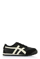 Womens Contrast Trim Low Top Lace Up Sneaker,