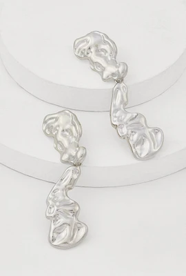Womens Metallic Molten Drop Earrings, Silver