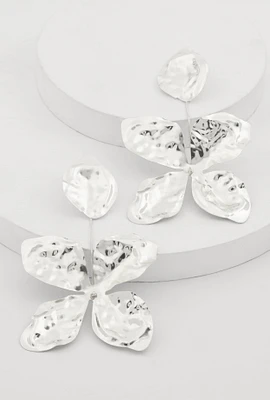 Womens Metallic Textured Flower Drop Earrings, Silver