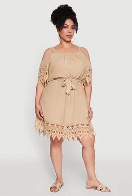 Womens Plus Chic Crochet Detail Gauze Knit Cold Shoulder Dress, 2X