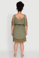 Womens Plus Size Chic Crochet Detail Gauze Knit Cold Shoulder Dress, Green, Size 2X