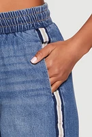 Womens Almost Famous Contrast Trim Whiskered Jeans, Blue, Size L
