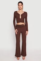 Womens Textured Knit O Ring Keyhole Crop Top, Brown,