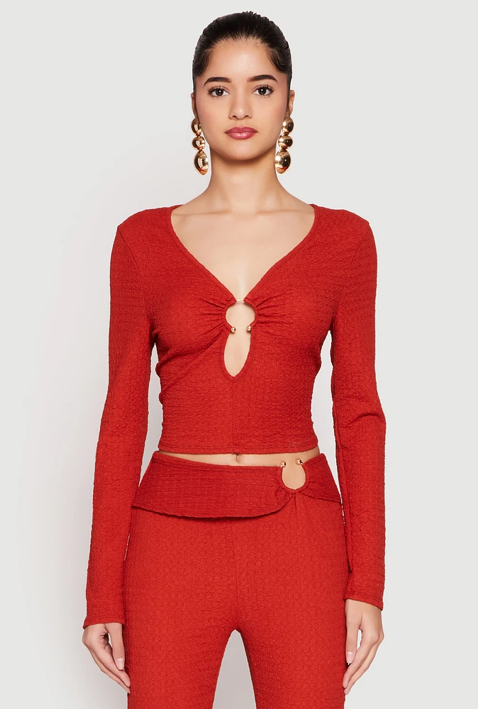 Womens Textured Knit O Ring Keyhole Crop Top, Red,