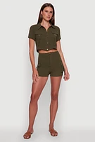 Womens Crepe Knit Metallic D Ring Button Front Cropped Shirt, Green, Size M