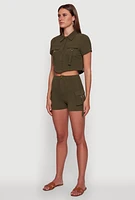 Womens Crepe Knit Metallic D Ring Button Front Cropped Shirt, Green, Size M