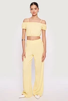 Womens Almost Famous Textured Knit Cold Shoulder Crop Top, Yellow, Size S