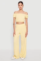 Womens Almost Famous Textured Knit Cold Shoulder Crop Top, Yellow, Size L