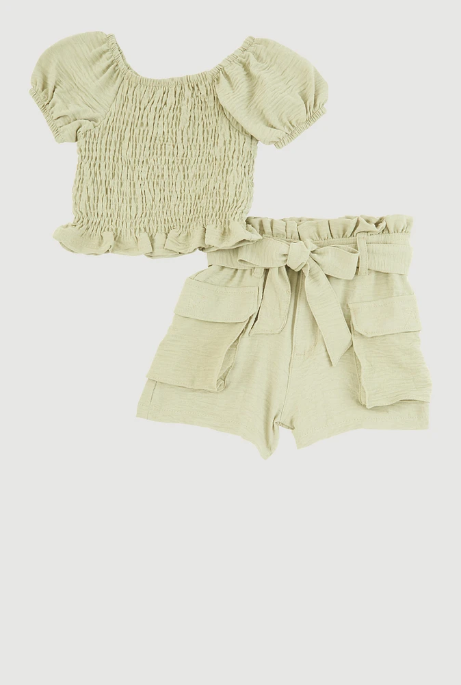 Toddler Girls Smocked Peplum Top and Cargo Shorts,