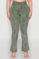 Womens Plus Size Mineral Wash Boot Cut Pants, Green, Size 1X