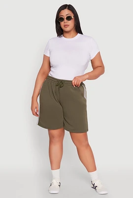 Womens Plus Size Varsity Stripe Side Sweatshorts, Green, Size 2X