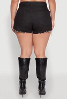 Womens Plus Size Daisy Grommet Chain Fringe Denim Shorts, Black, Size 1X