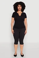 Womens Plus Seamless Rib Knit Chain Keyhole Tee,