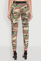Womens Almost Famous Belted Camo Cargo Joggers, Multi, Size M