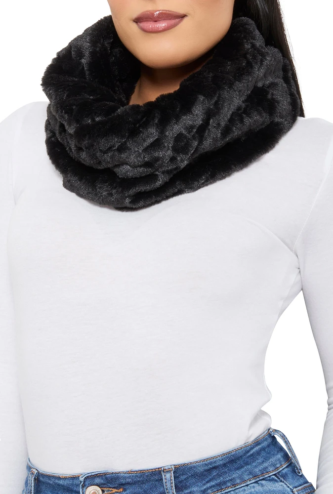 Womens Faux Fur Infinity Scarf, Black