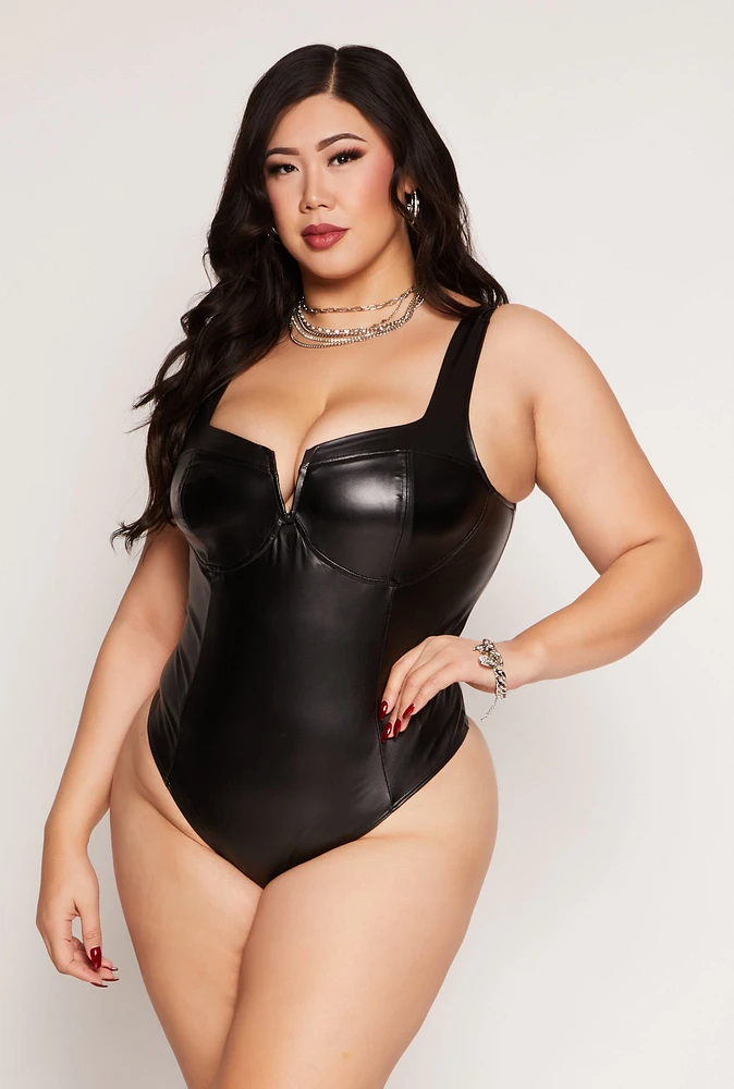 Womens Plus Size Iris Faux Leather Notch Neck Bustier Bodysuit, Black, Size 3X