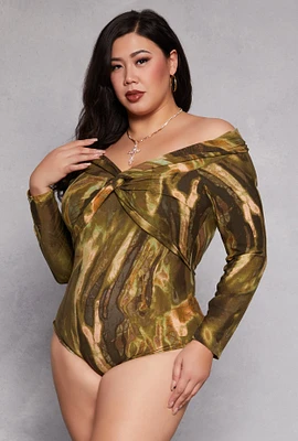 Womens Plus Size Printed Pattern Twist Front Bodysuit, Green, Size 3X