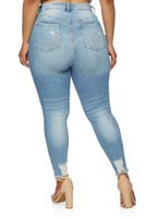 Womens Plus WAX Frayed Hem Skinny Jeans, Blue,