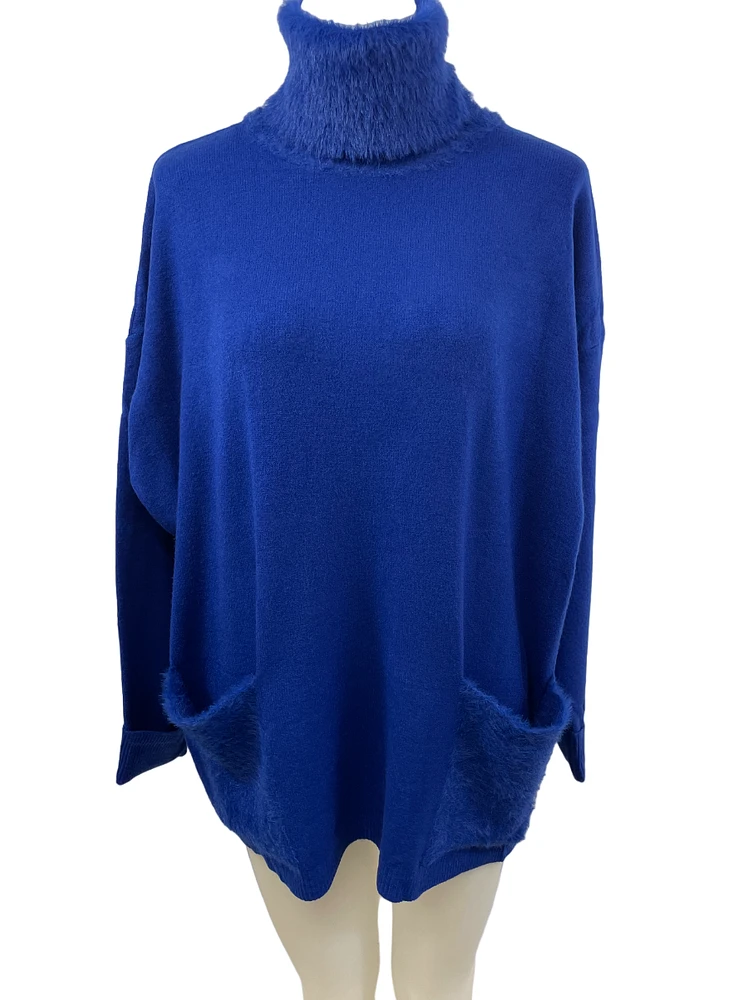 Chandail en tricot au col/poches angora