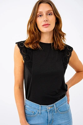La camisole broderie anglaise