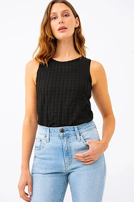 La camisole unie ajourée