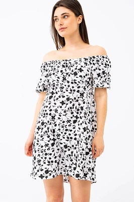 La robe courte fleurie