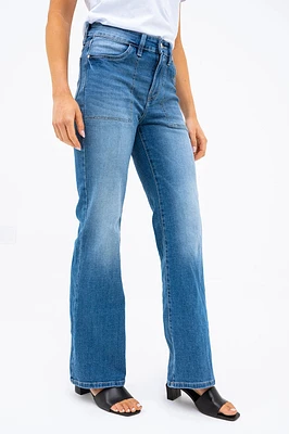 Le jeans taille haute jambe large