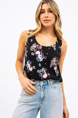 La camisole noire fleurie