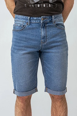 Le bermuda en denim classique