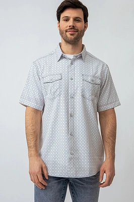 La chemise imprimée all-over
