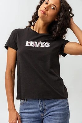 Le t-shirt Levi’s logo fleuri