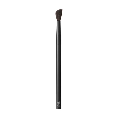 #10 Radiant Creamy Concealer Brush