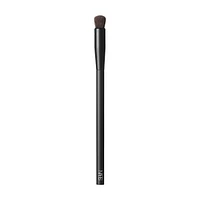 #11 Soft Matte Complete Concealer Brush