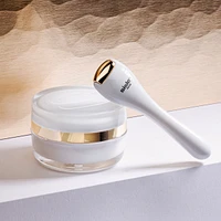 Sisleÿa L'Intégral Anti-Âge Eye and Lip Contour Cream