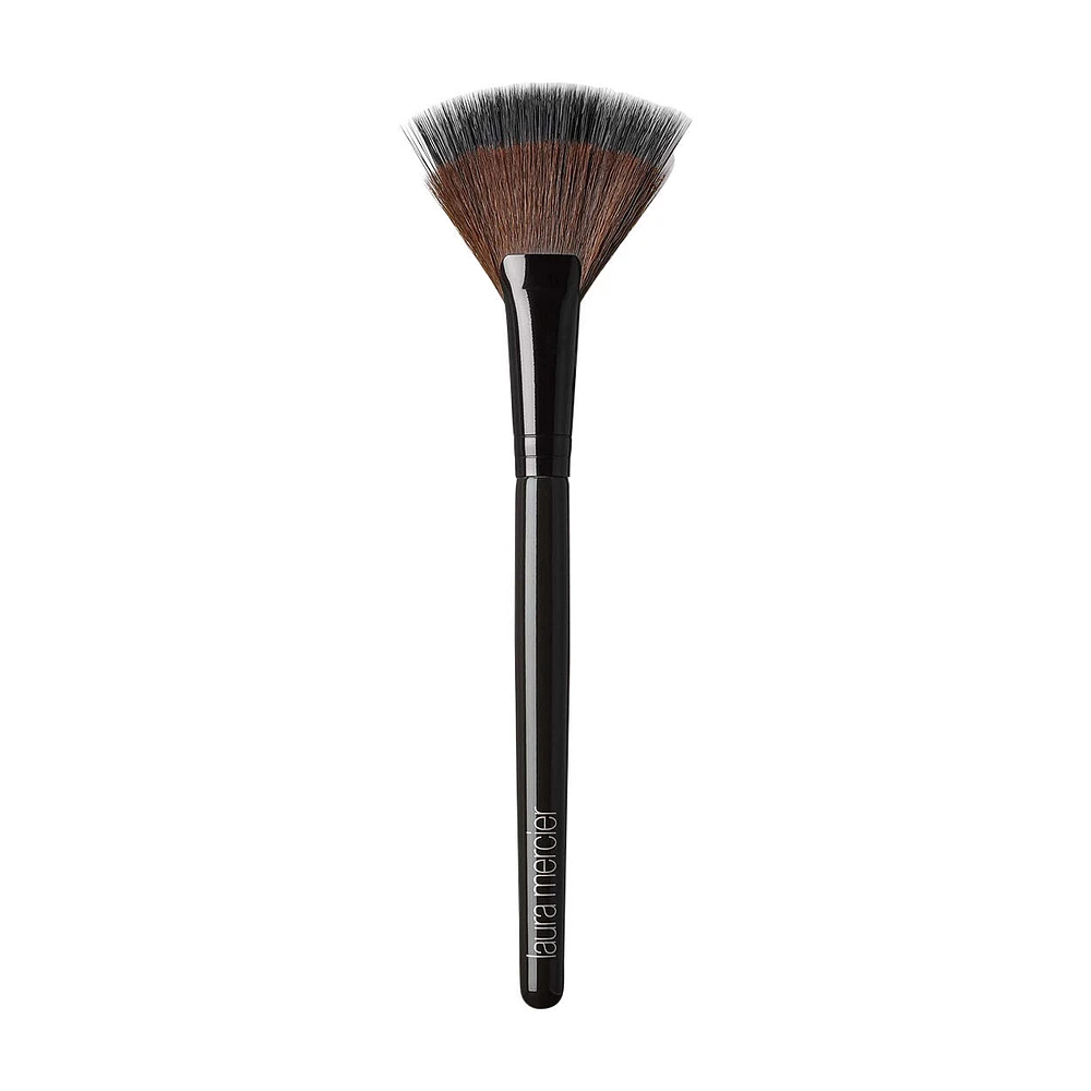 Fan Powder Brush