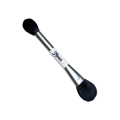 Duo Cheek and Face Brush